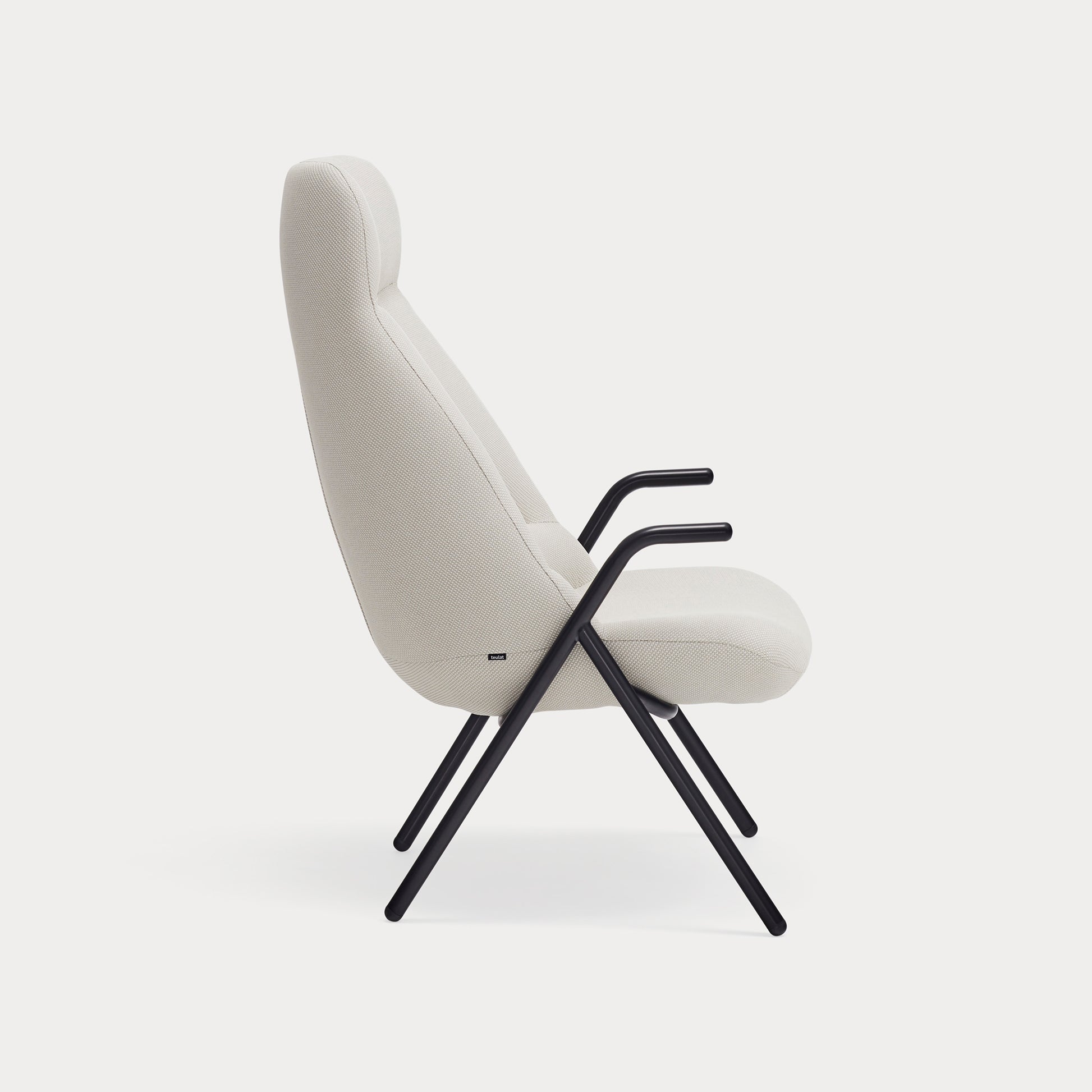 DINS Armchair cream - side