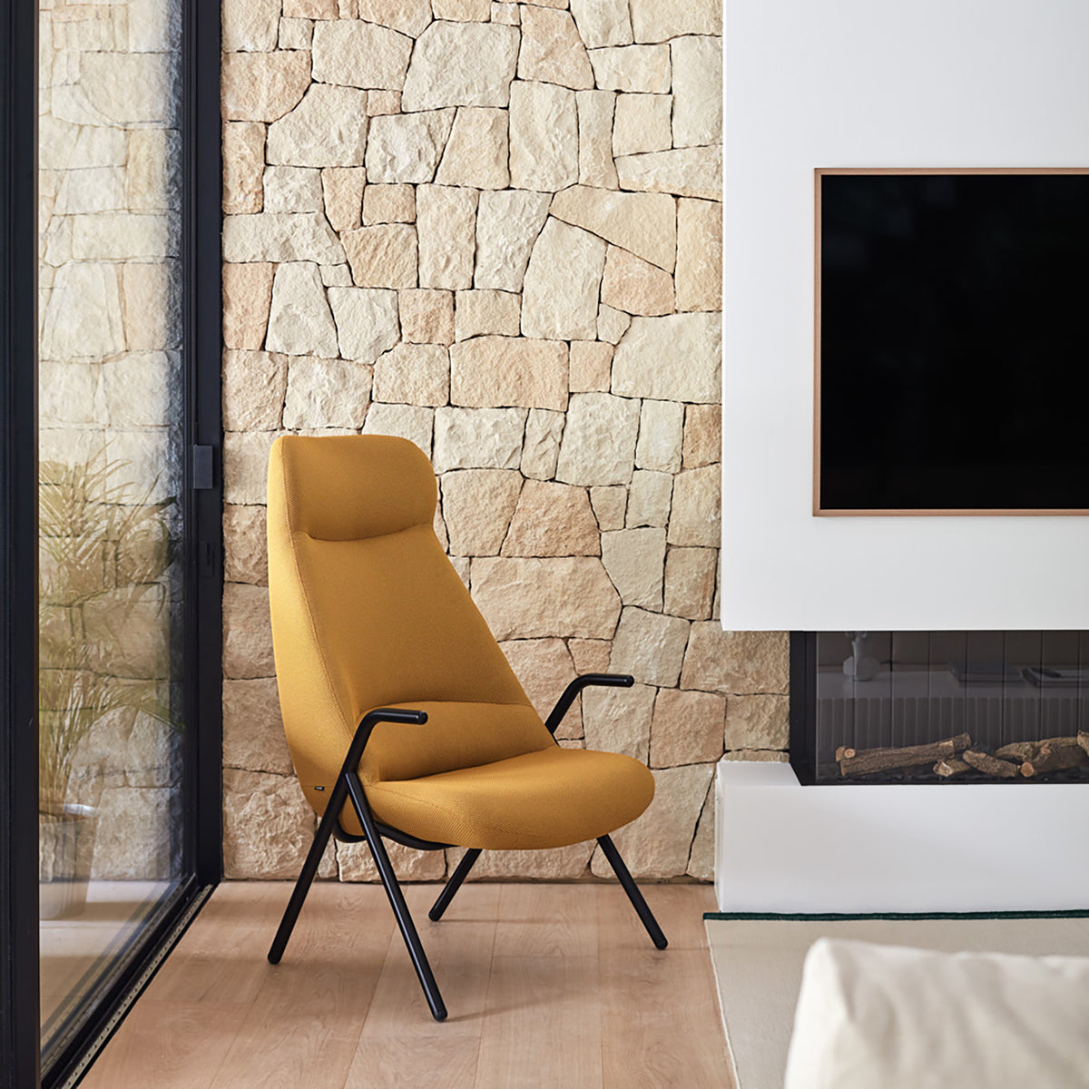 Dins Armchair