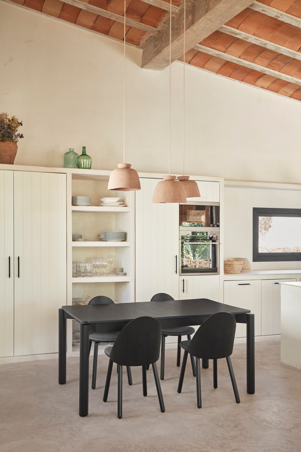 Atlas Rectangular Extendable Table