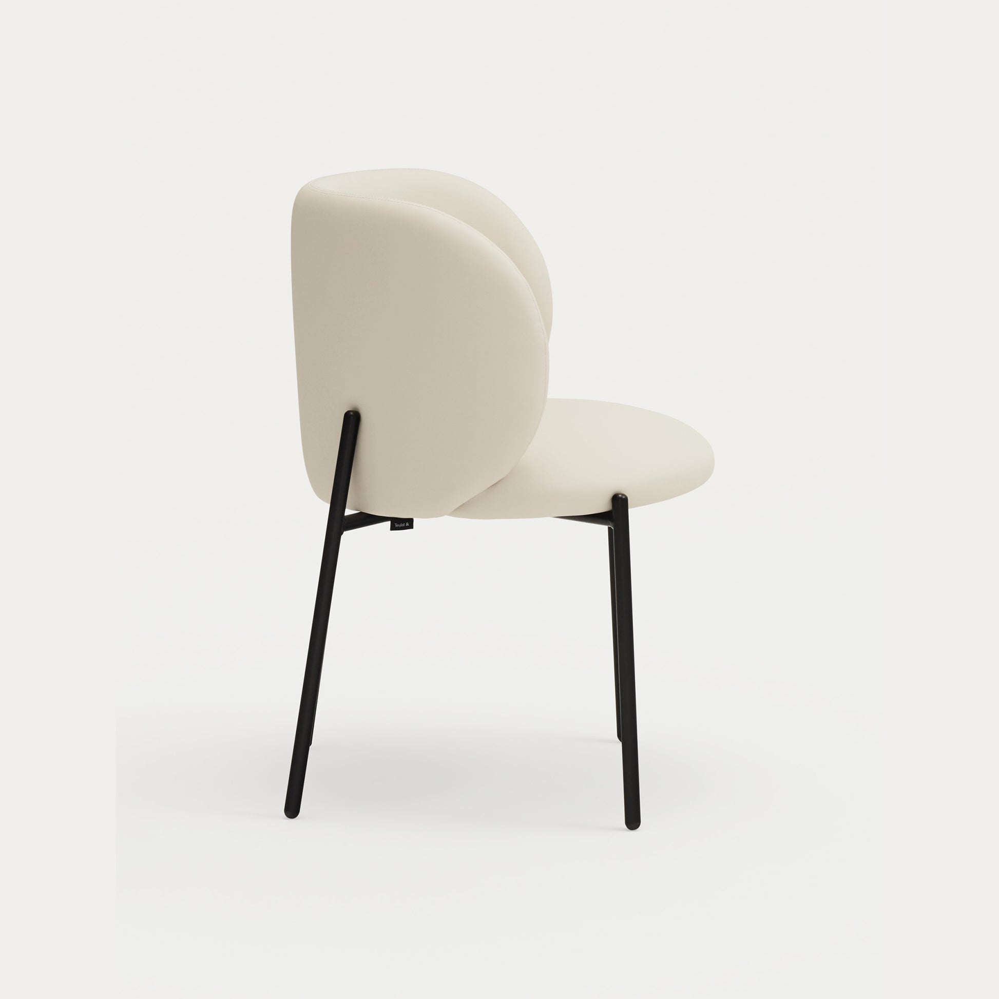 MOGI Chair pu beige - side