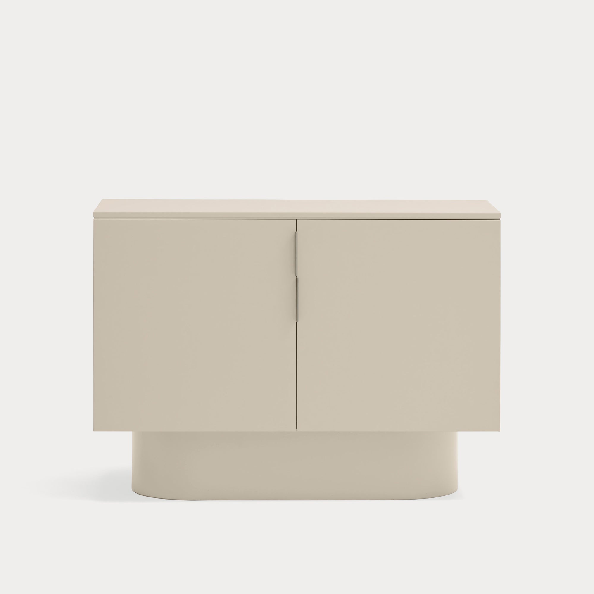 TOTEM Chest sand - front
