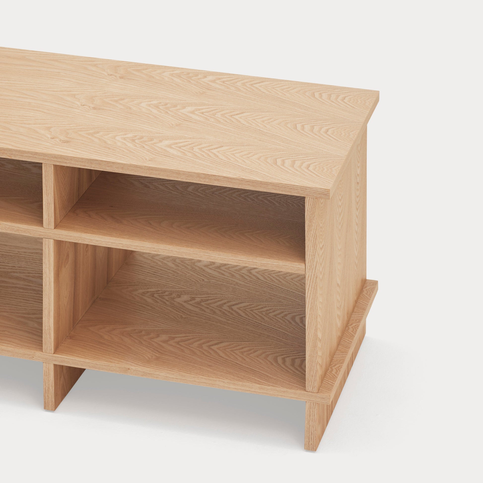 INARI TV Cabinet oak - detail