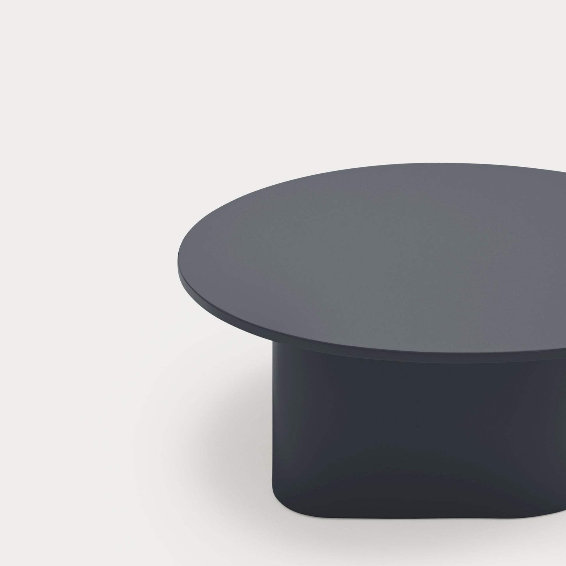 TOTEM Round Coffee table anthracite gray - detail