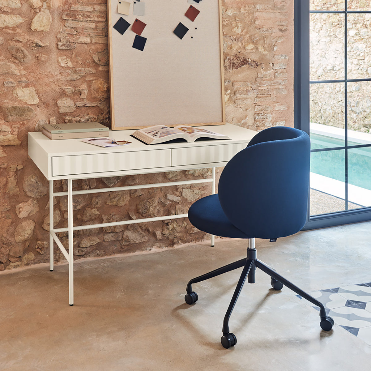 Sierra Desk