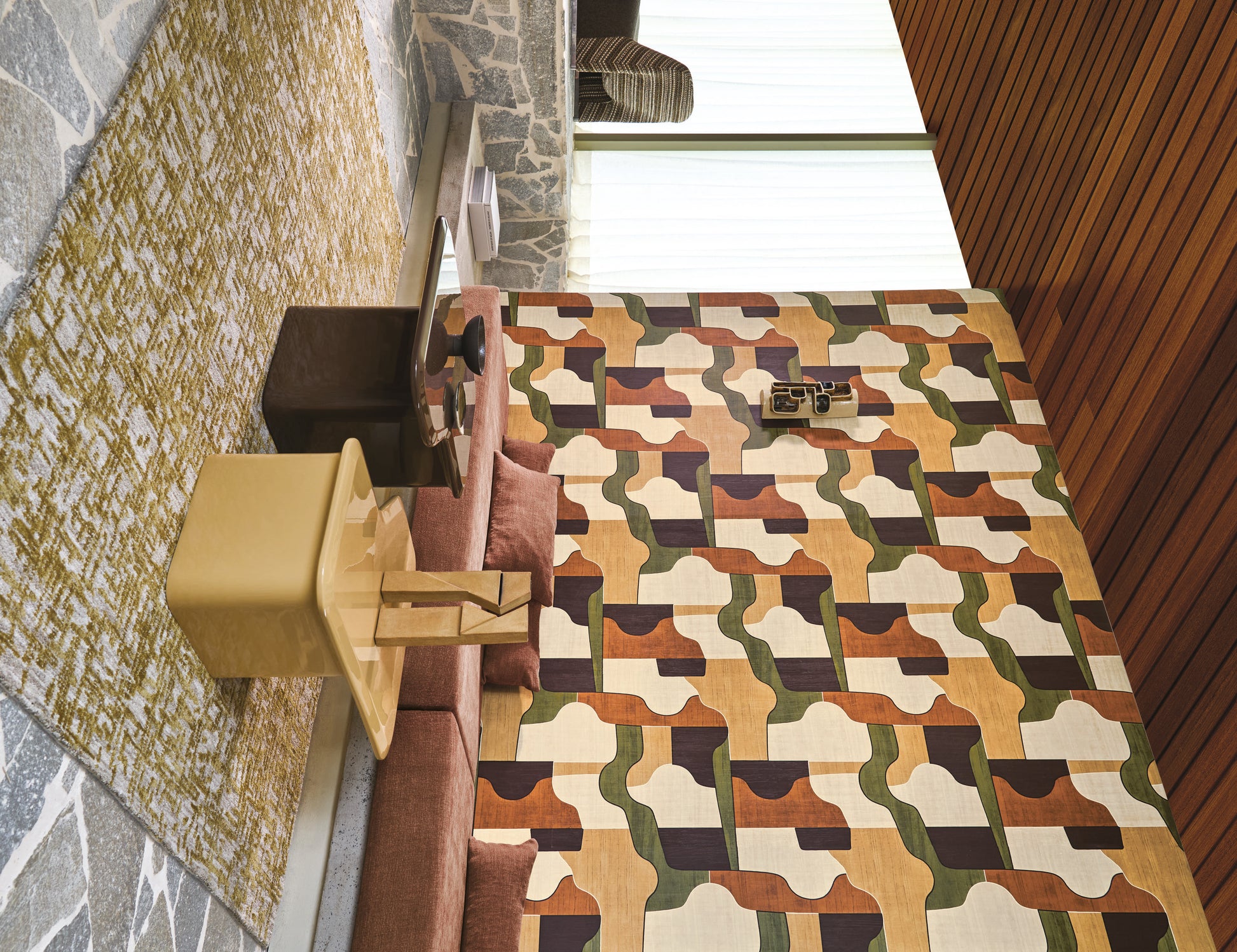 Modernismo Amber, Khaki-life