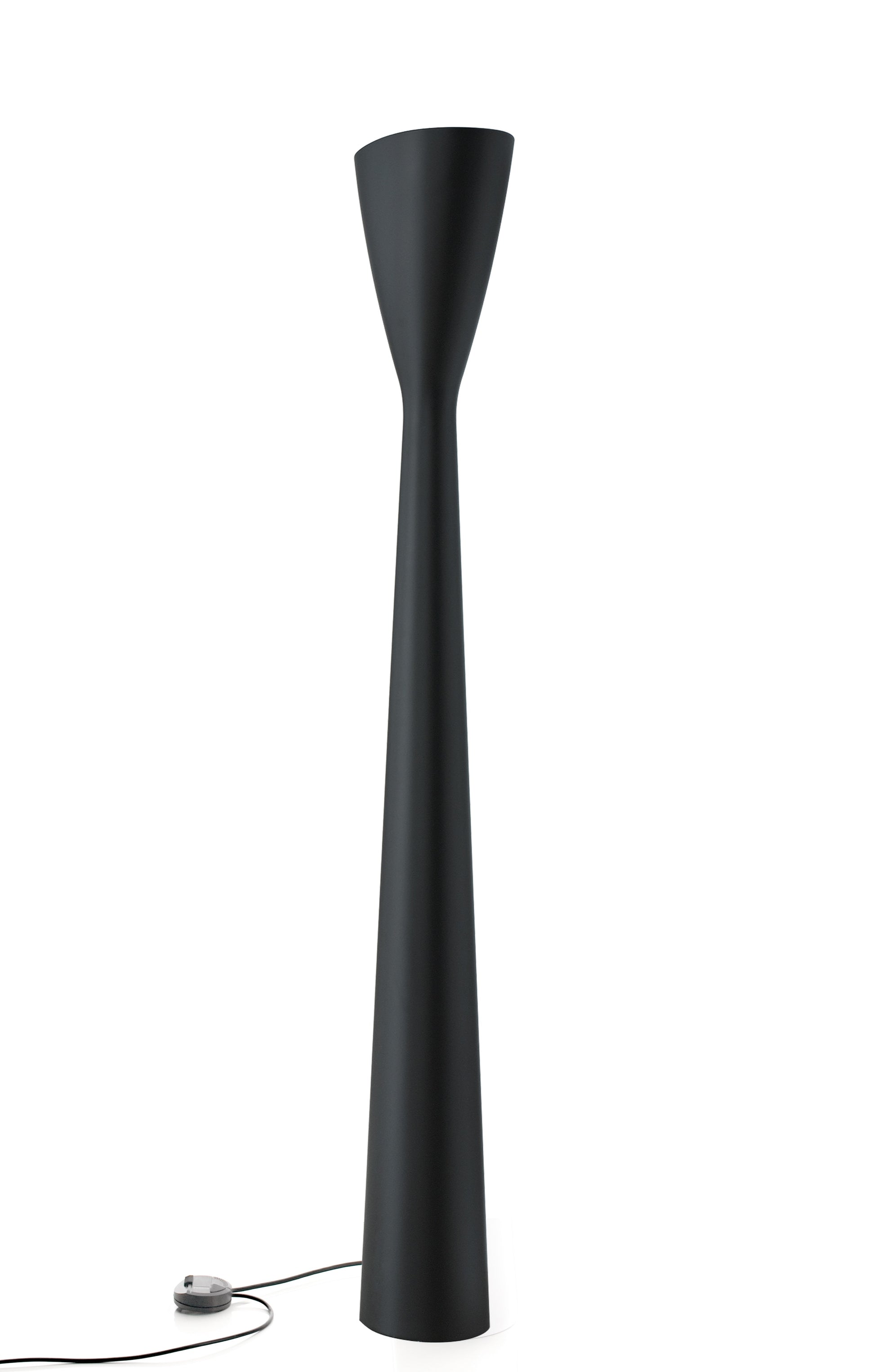 Carrara black - front