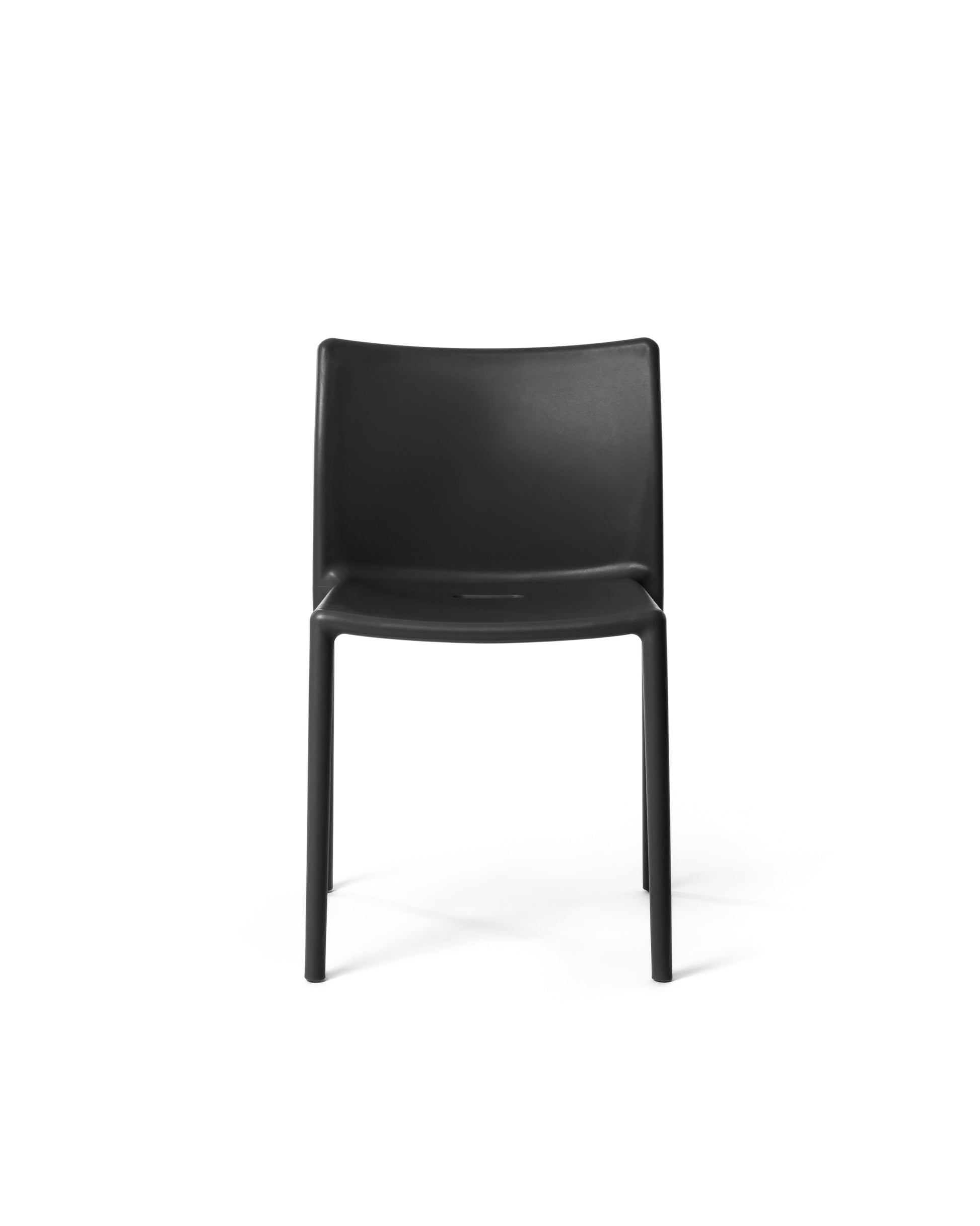 Air-chair black - front