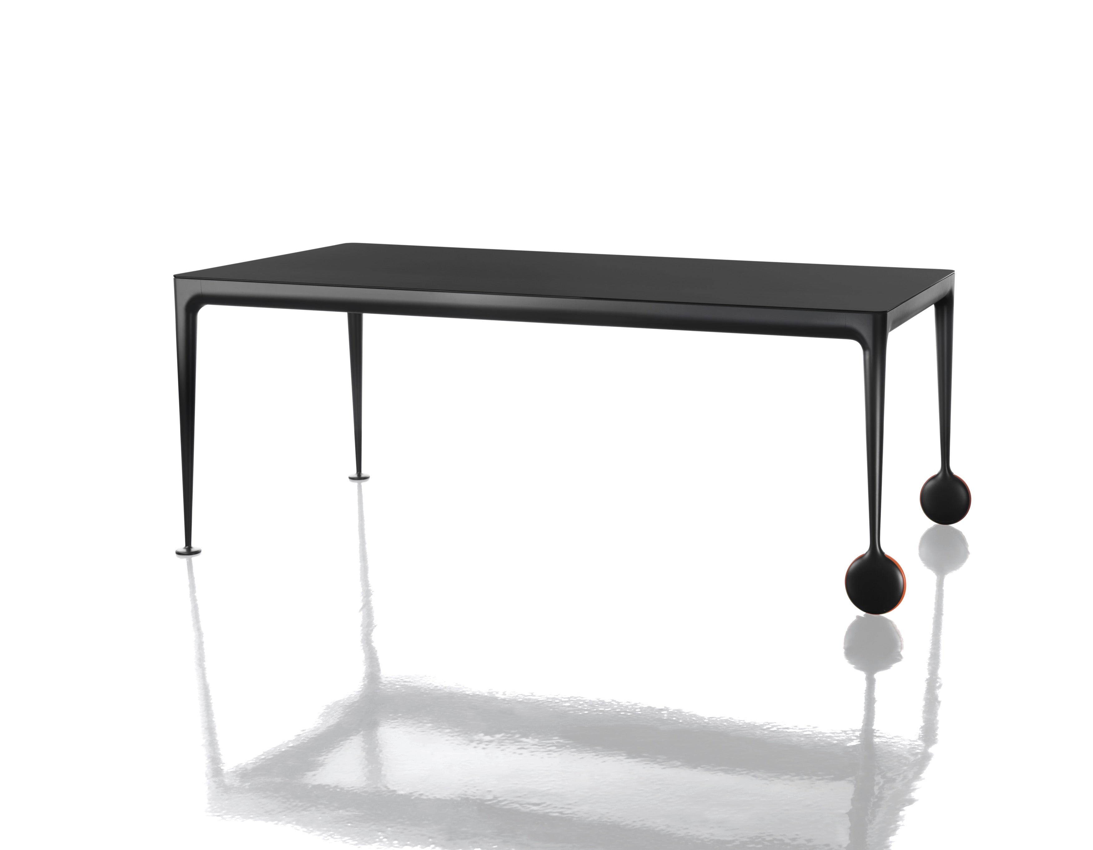 Big Will table black - front