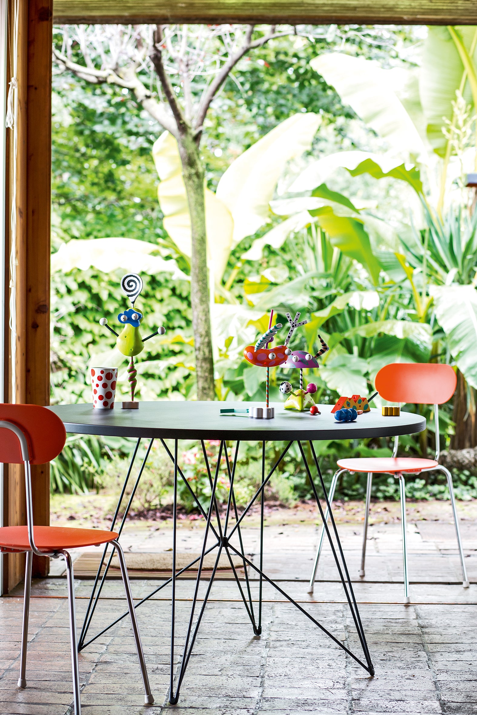 Mariolina chair orange -lifestyle