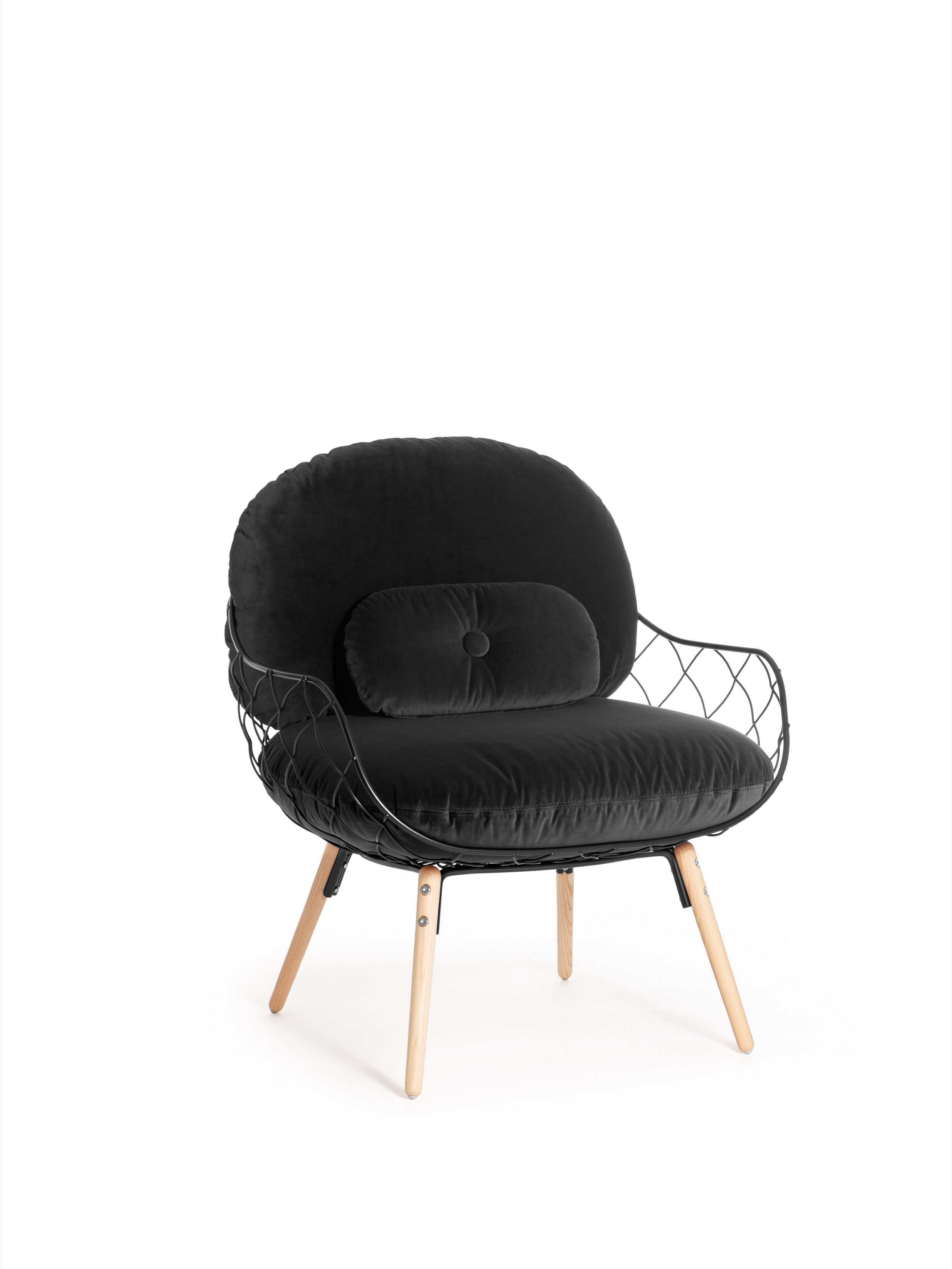 Pina armchair black - front