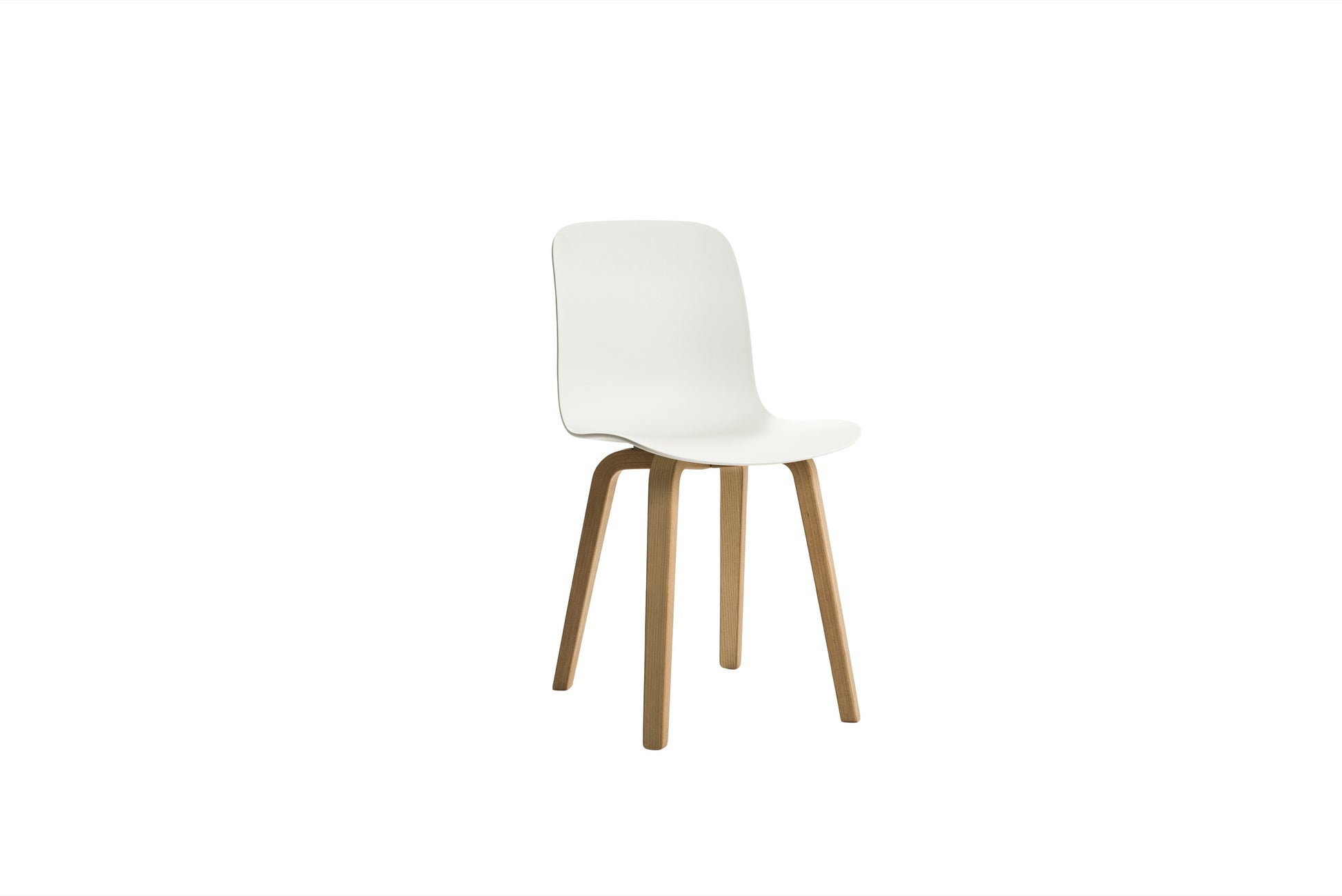 Substance chair white - front