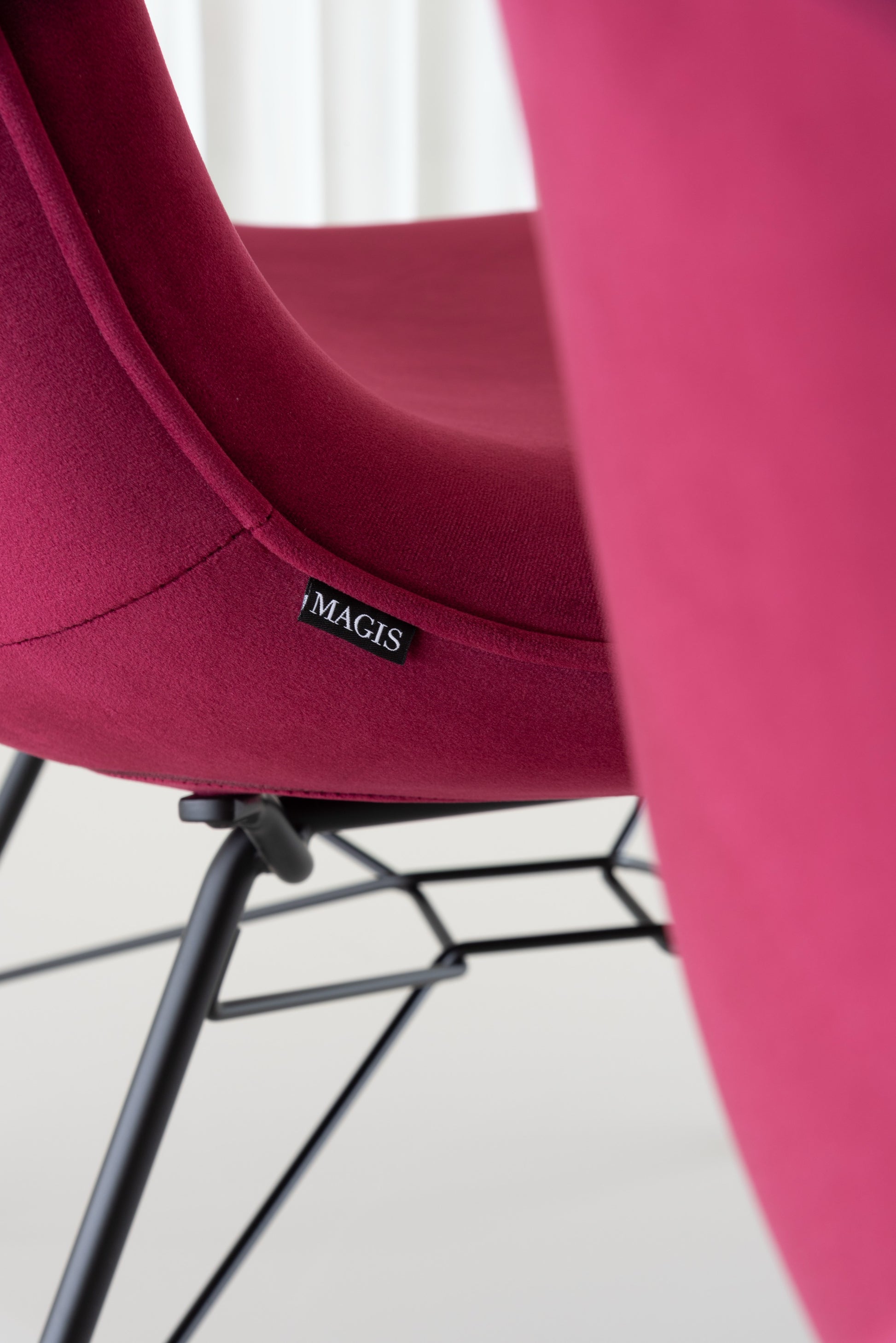 Troy armchair black velvet - det