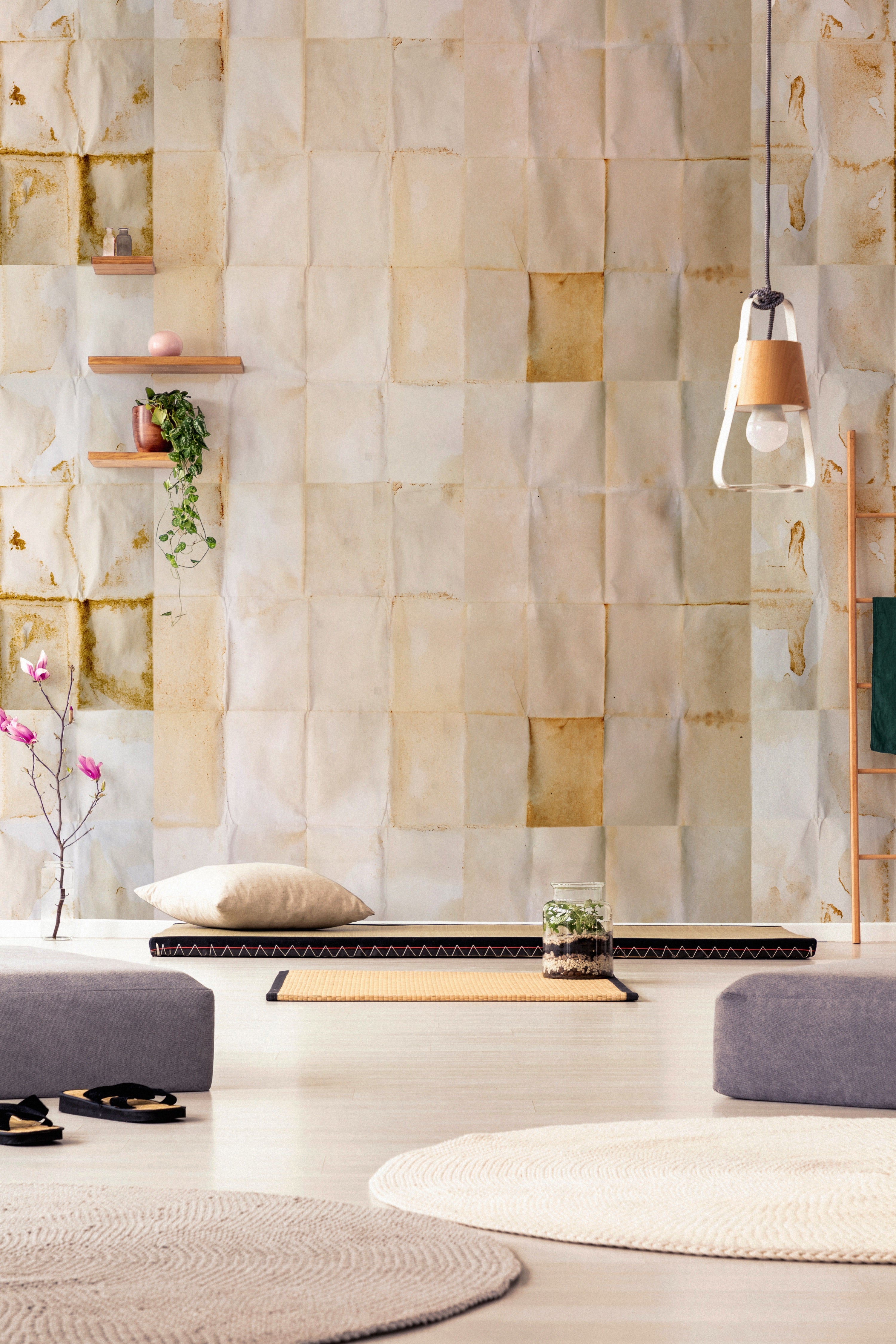 Shibui taupe tapet - front