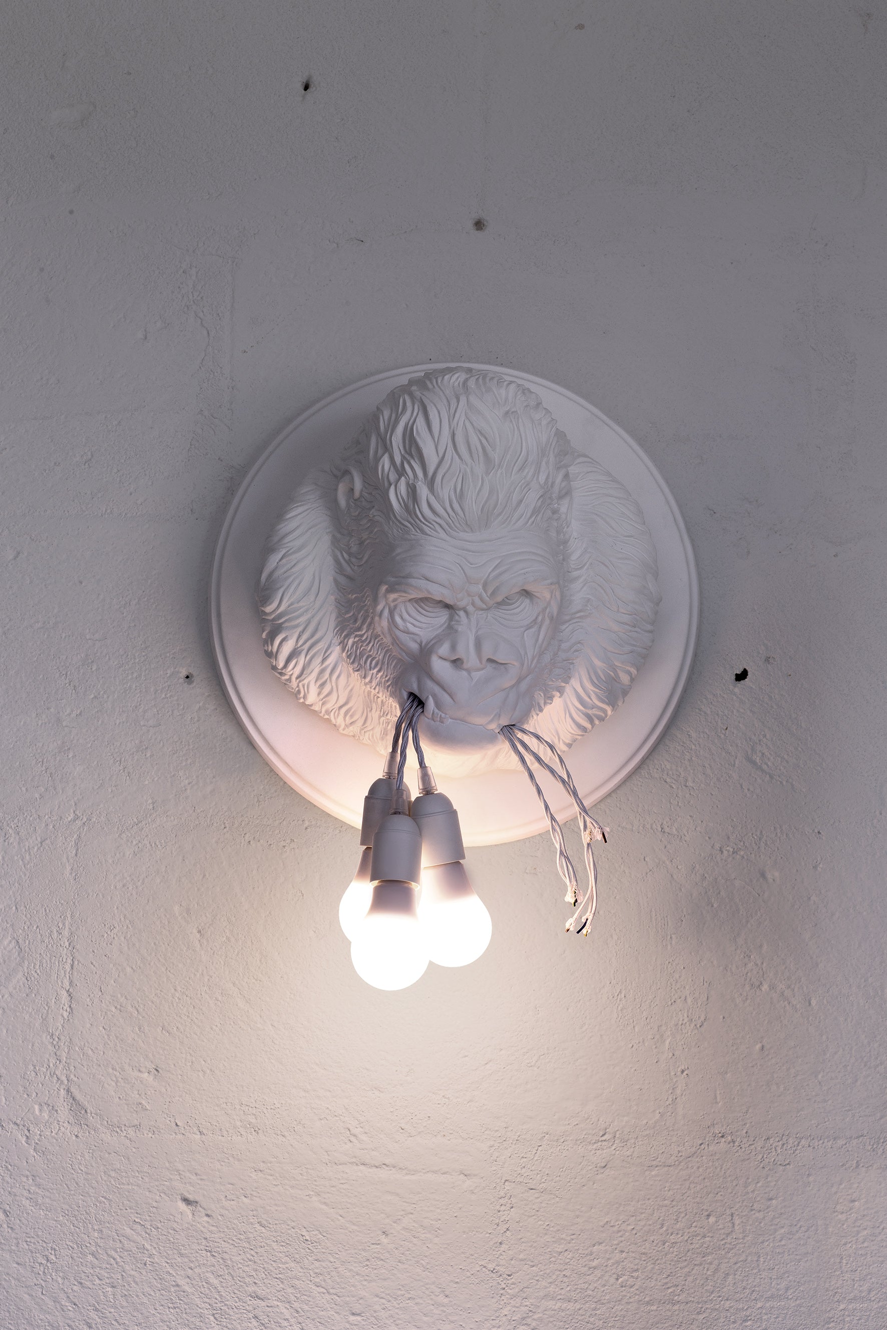 Ugo Rilla white - front
